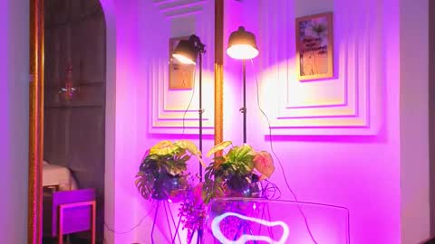 Alessia online show from February 16, 2026, 10:22 am