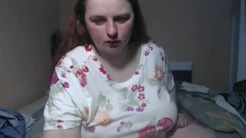 Alessia online show from March 17, 2026, 3:33 am