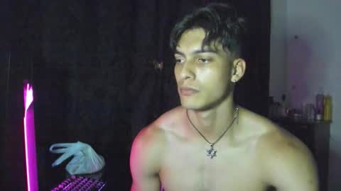 alessio Vale online show from March 24, 2026, 1:32 am