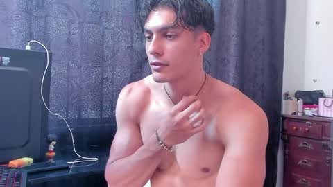 alessio Vale online show from May 24, 2026, 5:18 pm