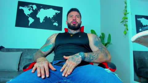 Aless Rose online show from April 10, 2026, 8:24 pm