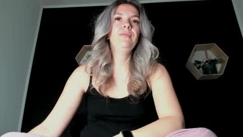 alesys69 online show from May 10, 2026, 9:42 pm