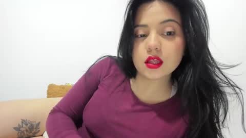 Alejandra online show from December 18, 2024, 3:04 am