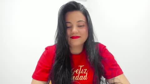 Alejandra online show from December 24, 2024, 9:00 pm