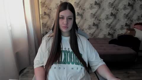 Snapshot of aletta_oushen chatting on February 24, 2026, 11:30 am Aletta Oushen online show from February 24, 2026, 11:30 am