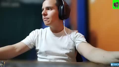 alex0397 online show from January 31, 2025, 10:10 pm