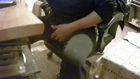 Snapshot of alex81pv1981 chatting on December 22, 2024, 9:09 pm alex81pv1981 online show from December 22, 2024, 9:09 pm