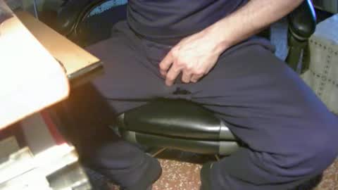 Snapshot of alex81pv1981 chatting on January 31, 2025, 3:44 pm alex81pv1981 online show from January 31, 2025, 3:44 pm