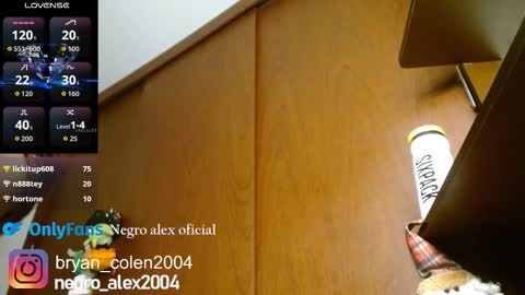 Snapshot of alex_bbc2004 chatting on November 20, 2025, 4:56 am alex bbc2004 online show from November 20, 2025, 4:56 am