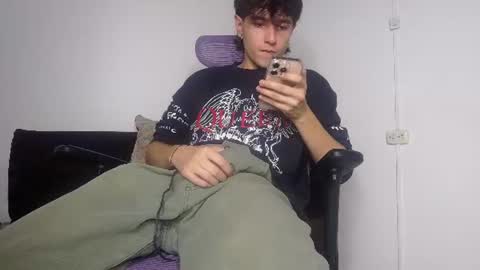 alex_connorr online show from July 22, 2026, 10:56 pm