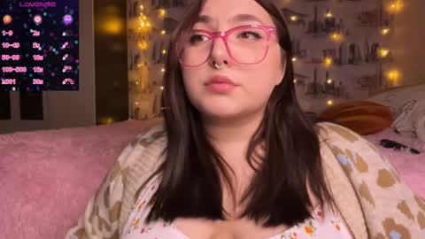 Snapshot of alex_dreams_ chatting on December 27, 2024, 2:12 pm Alex online show from December 27, 2024, 2:12 pm