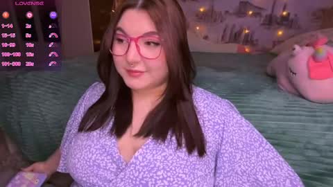 Snapshot of alex_dreams_ chatting on January 3, 2025, 11:46 am Alex online show from January 3, 2025, 11:46 am