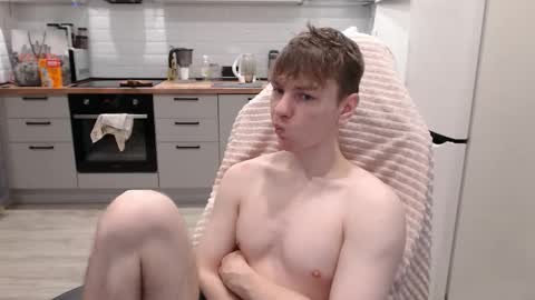 Alex online show from October 31, 2025, 6:14 am