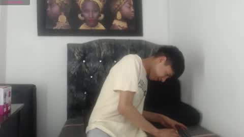 alex_it0 online show from May 21, 2026, 8:49 pm