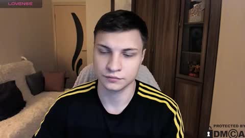 Snapshot of alex_milson chatting on November 10, 2025, 5:17 am alex_milson online show from November 10, 2025, 5:17 am