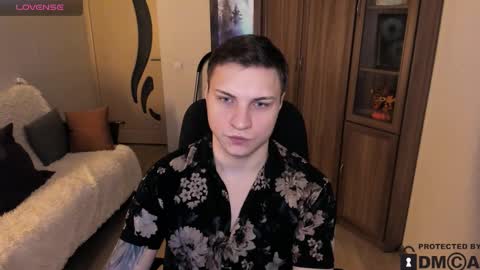 Snapshot of alex_milson chatting on November 25, 2025, 11:05 pm alex_milson online show from November 25, 2025, 11:05 pm