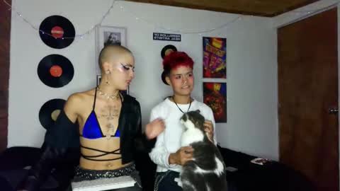 Alex online show from February 18, 2025, 3:42 am