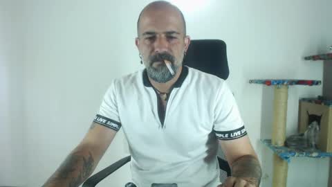 Alex Saints online show from April 10, 2026, 1:27 pm