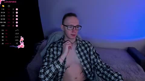 alex_silent online show from October 16, 2025, 11:22 am