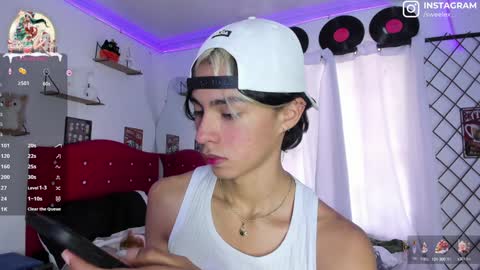 Snapshot of alex_sweet_69 chatting on December 29, 2024, 3:57 pm Alex online show from December 29, 2024, 3:57 pm