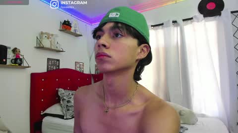 Snapshot of alex_sweet_69 chatting on January 24, 2025, 2:51 pm Alex online show from January 24, 2025, 2:51 pm