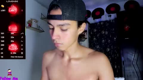 Snapshot of alex_sweet_69 chatting on November 13, 2025, 2:16 pm Alex online show from November 13, 2025, 2:16 pm