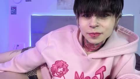 Alex Valley online show from February 6, 2026, 11:08 pm