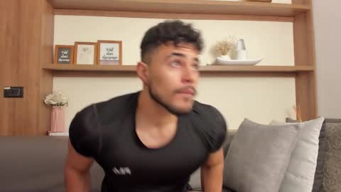 Snapshot of alex_wolf05 chatting on February 24, 2026, 5:11 pm alex_wolf05 online show from February 24, 2026, 5:11 pm