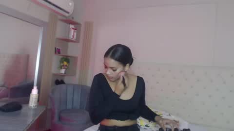 Snapshot of alexa__11 chatting on July 15, 2026, 12:43 pm alexa__11 online show from July 15, 2026, 12:43 pm
