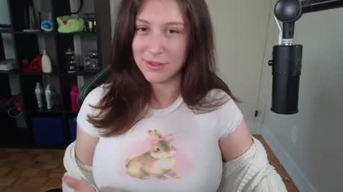 Snapshot of alexa_dream chatting on October 16, 2025, 10:11 pm dont be afraid to click social media link its working just click on that online show from October 16, 2025, 10:11 pm