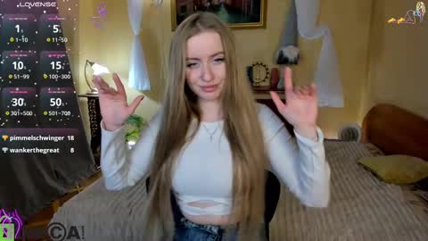 Snapshot of alexa_glory chatting on February 18, 2025, 6:04 pm Alexa online show from February 18, 2025, 6:04 pm