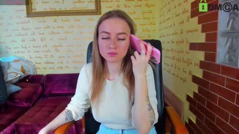 Snapshot of alexa_glory chatting on December 5, 2025, 11:19 am Alexa online show from December 5, 2025, 11:19 am