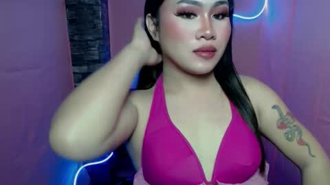 alexa_hansung online show from November 4, 2025, 11:20 am