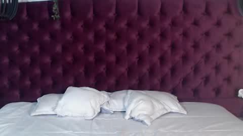 alexa_vandercloude online show from January 20, 2025, 6:10 pm