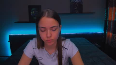 angel online show from January 28, 2025, 6:16 am