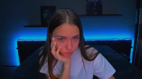 angel online show from February 11, 2025, 3:08 am