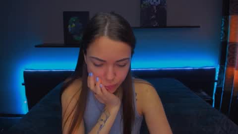 angel online show from March 7, 2025, 3:19 am