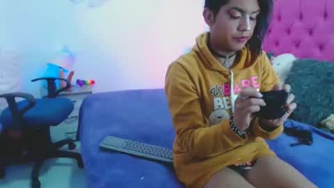 Alexa Fontana online show from March 12, 2025, 9:44 am