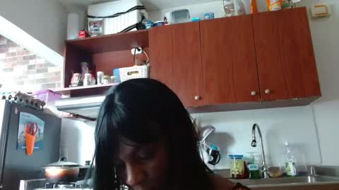 alexagons online show from March 10, 2025, 1:21 pm