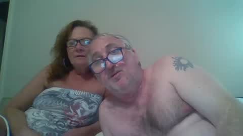 Snapshot of alexalabama chatting on April 10, 2026, 8:57 pm Alex online show from April 10, 2026, 8:57 pm