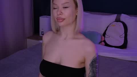 Alexa Mason online show from February 16, 2025, 12:30 am