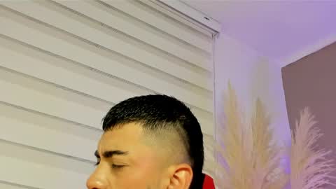 Alexander Diaz online show from May 13, 2026, 12:02 pm