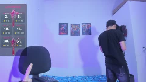 alexander_hot_20 online show from June 24, 2026, 10:31 pm