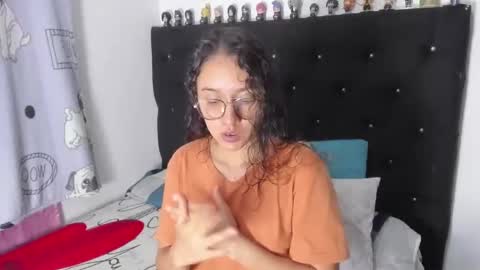alexandra clauss online show from May 20, 2026, 1:12 am