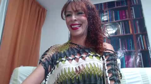 alexandra online show from February 6, 2025, 11:48 pm