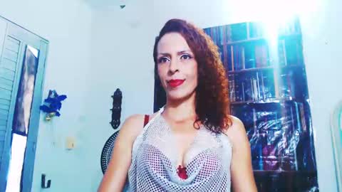 alexandra online show from September 29, 2025, 8:13 pm