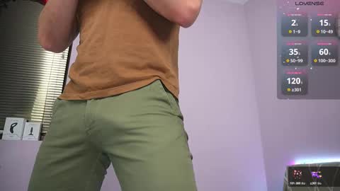 alexandrblatenn online show from December 14, 2025, 4:51 am