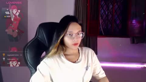 Snapshot of alexandre_chuad chatting on January 7, 2025, 8:45 am Alexa online show from January 7, 2025, 8:45 am