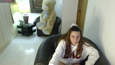 Snapshot of alexatai chatting on June 6, 2026, 11:09 pm alexatai online show from June 6, 2026, 11:09 pm