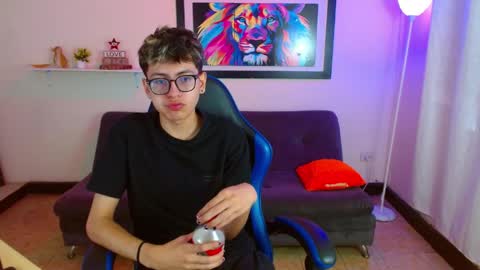 alex online show from May 27, 2026, 1:41 pm